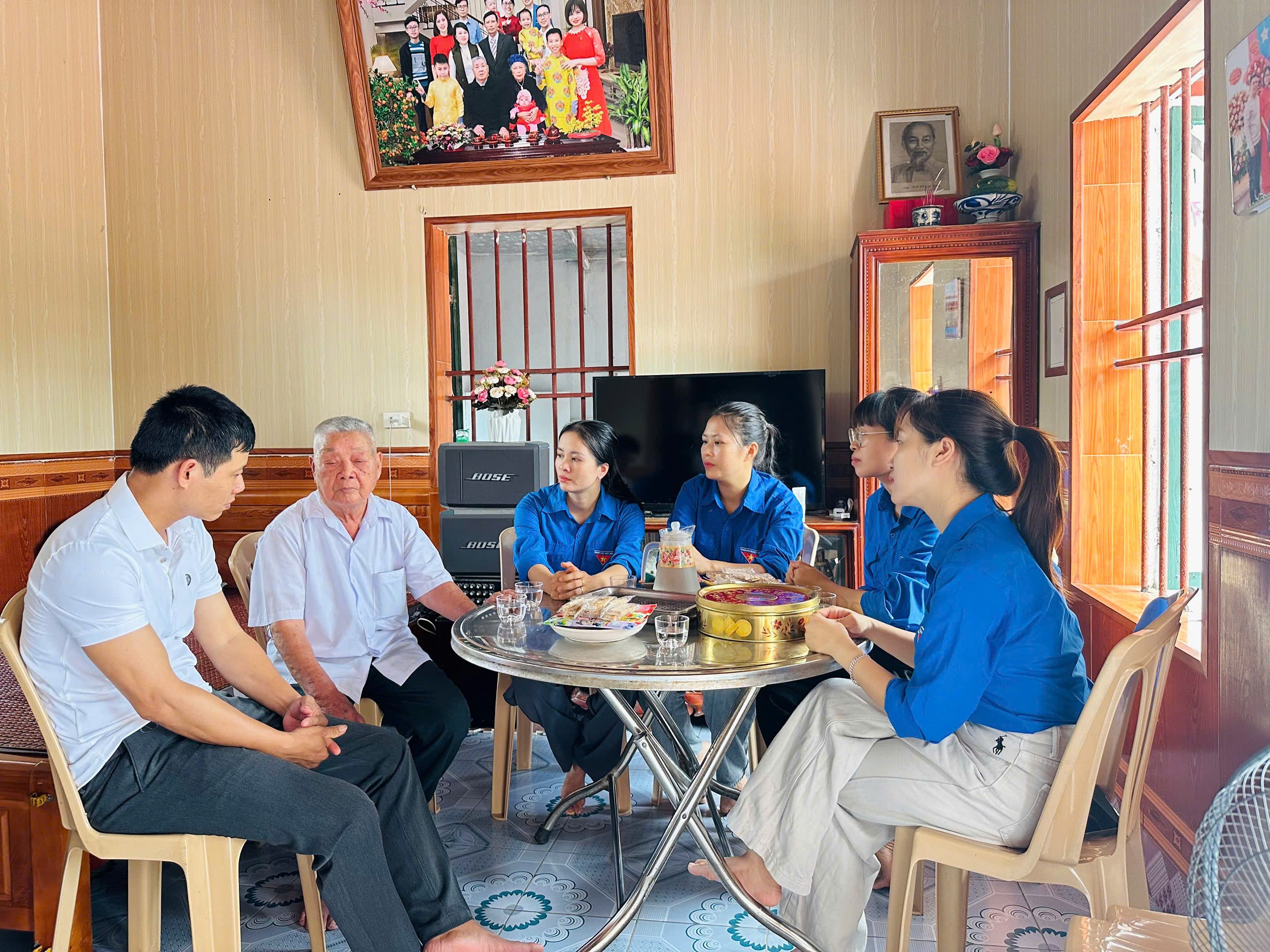 ANH HÙNG LỰC LƯỢNG VŨ TRANG NHÂN NHÂN NGUYỄN MẠNH HÙNG