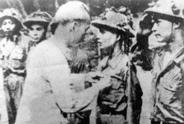 Lấy Dân làm gốc