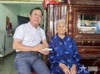 Bà mẹ Việt Nam Anh hùng Lê Thị Huệ – Lặng thầm một khúc tráng ca