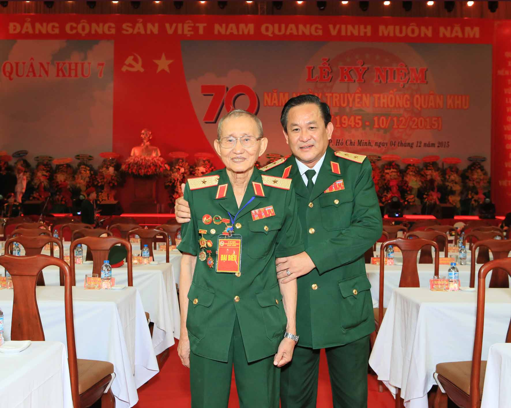 Một đời son sắt với miền Đông