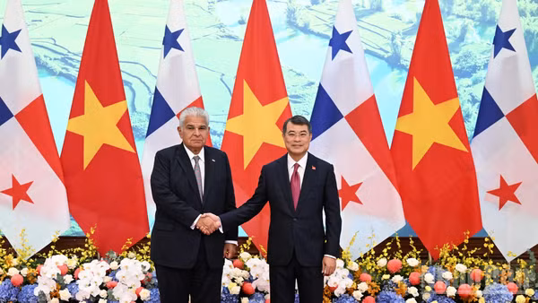 "Trung đoàn Thủ đô thời đánh Mỹ"