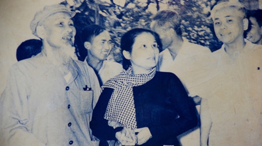 Trở về Tổ quốc