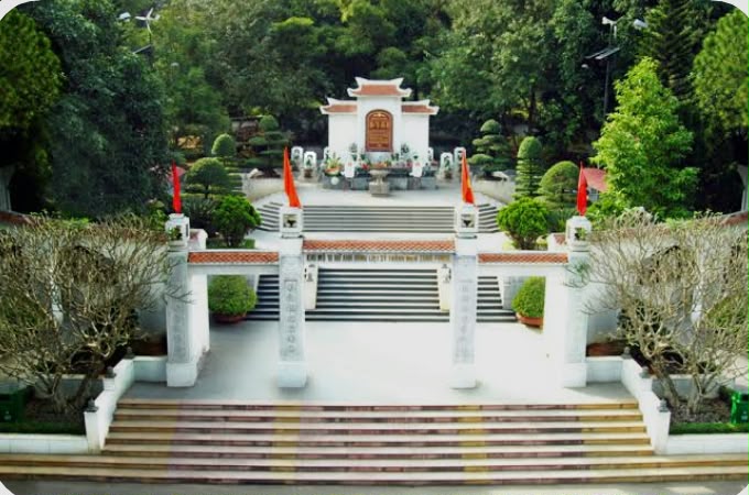 Hồi Ức Ngã Ba Đồng Lộc: 10 Đóa Hoa Bất Tử Nơi "Tọa Độ Chết" Ngã Ba Máu Và Nước Mắt
