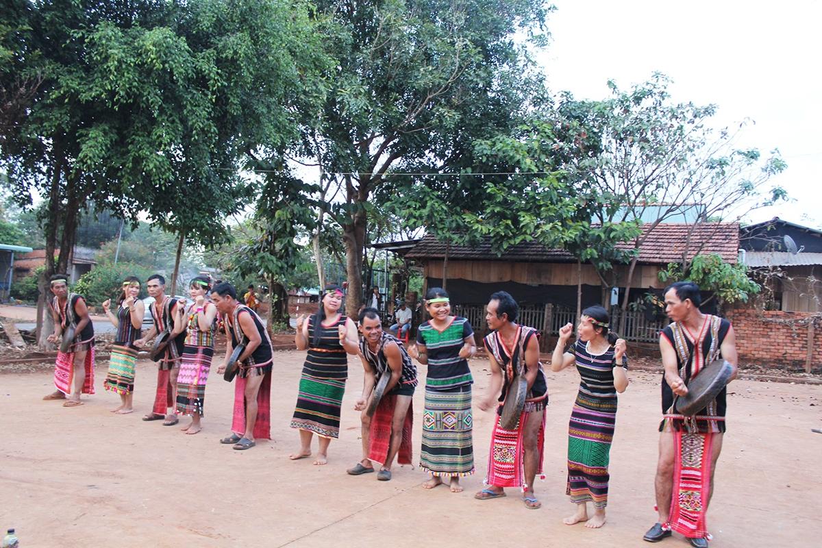 Đồng bào các dân tộc – một phần không thể thiếu trong câu chuyện Tà Lài