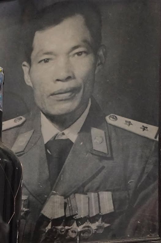 Anh Hùng Ngô Đình Quỳ