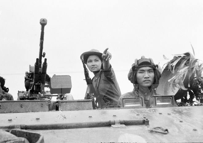 NGUYỄN THỊ TRUNG KIÊN – BÔNG HOA GIỮA NGÀY ĐẠI THẮNG