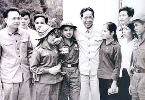 Cù Chính Lan: Anh hùng dũng sĩ tay không đánh tạc xe tăng Pháp