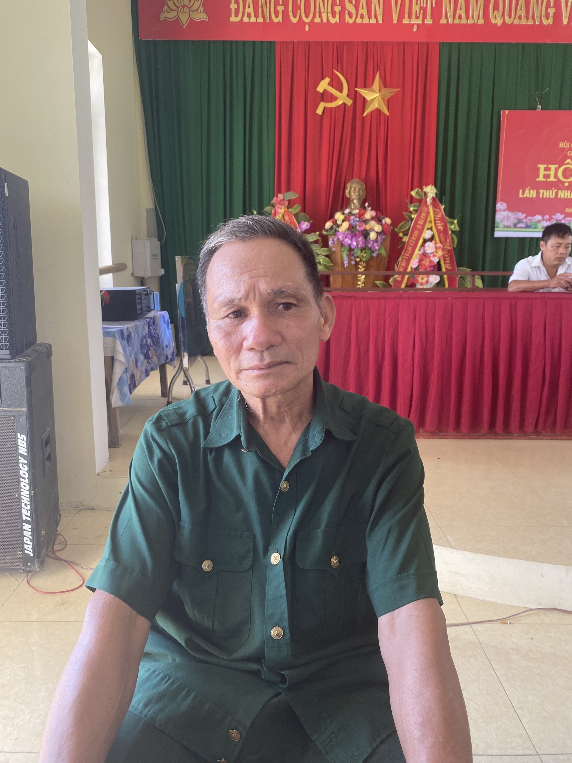 CCb Bùi Văn Nhất