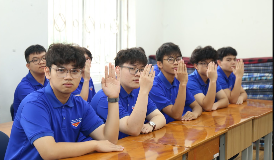 Khát vọng tuổi 18: Từ đóa hoa Lêkima Côn Đảo đến ngọn lửa trong tim tuổi trẻ Nguyễn Siêu