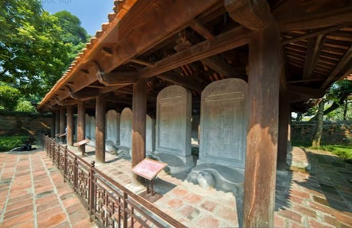 Bia Tiến sĩ Văn Miếu – Quốc Tử Giám