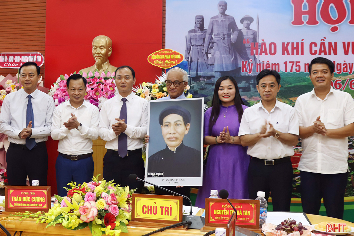 Phan Đình Phùng - tấm gương sáng hiếu học