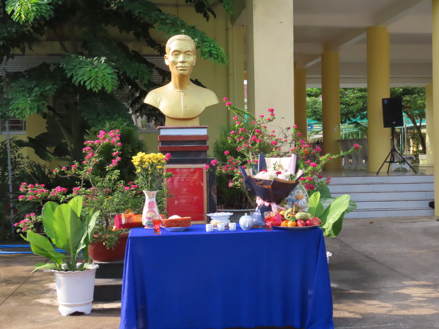 Anh hùng Văn Ngọc Chính