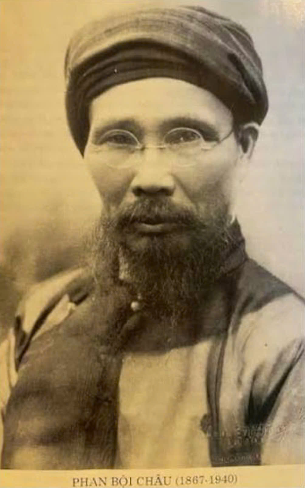 PHAN BỘI CHÂU - VIẾT CHO MỘT NGƯỜI ĐI TÌM LỐI CŨ