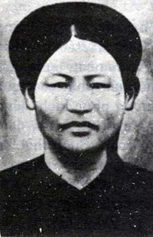 ANH HÙNG MẠC THỊ BƯỞI – NỮ DU KÍCH TRINH SÁT KIÊN CƯỜNG