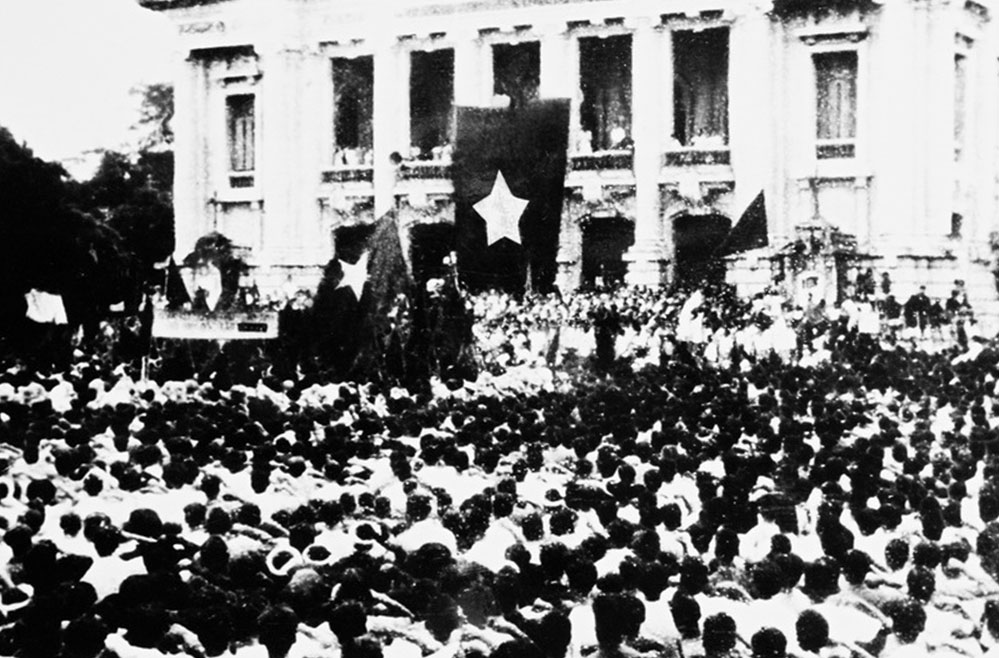 TIẾN VỀ HÀ NỘI