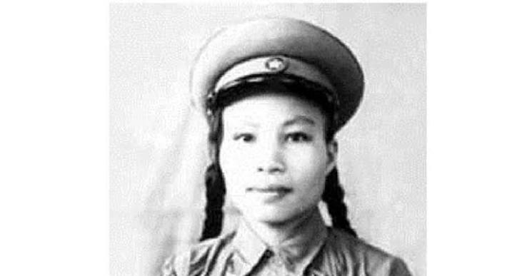 NGƯỜI NỮ TRINH SÁT VỚI MẬT MÃ TRONG LỖI NGÔ