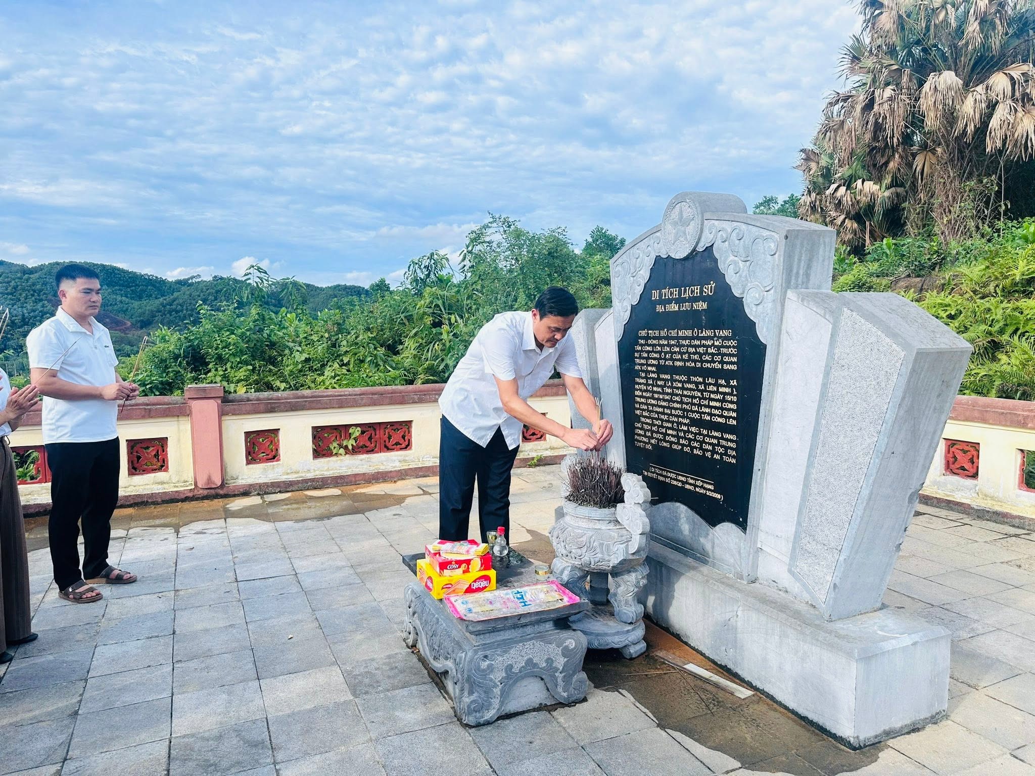 LIÊN ĐỘI THCS TRÀNG XÁ