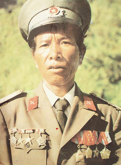 A XÂU – NGƯỜI ANH HÙNG ĐẶC CÔNG GIỮA LÒNG KON TUM