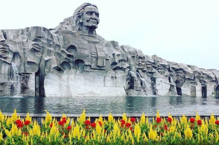 Mâm cơm đợi chờ dưới mái tranh Thanh Quýt