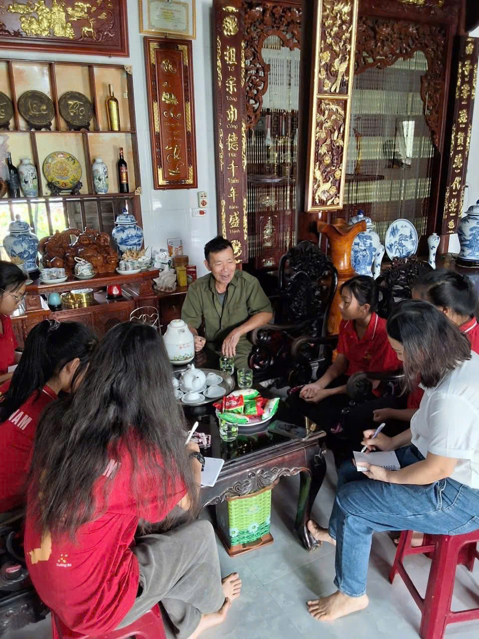 Câu chuyện của bác Hướng