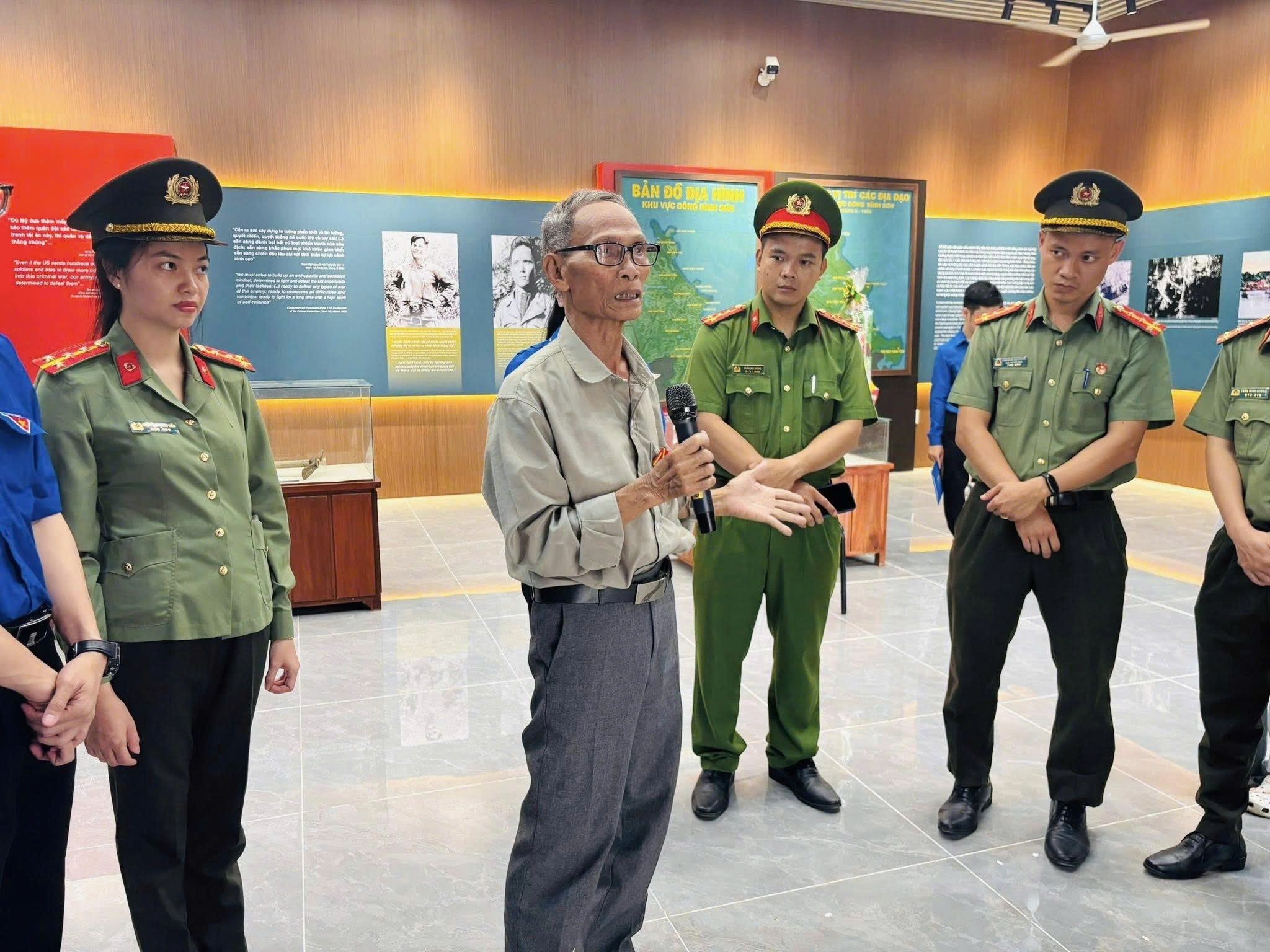 NGỌN LỬA CHIẾN TRANH
