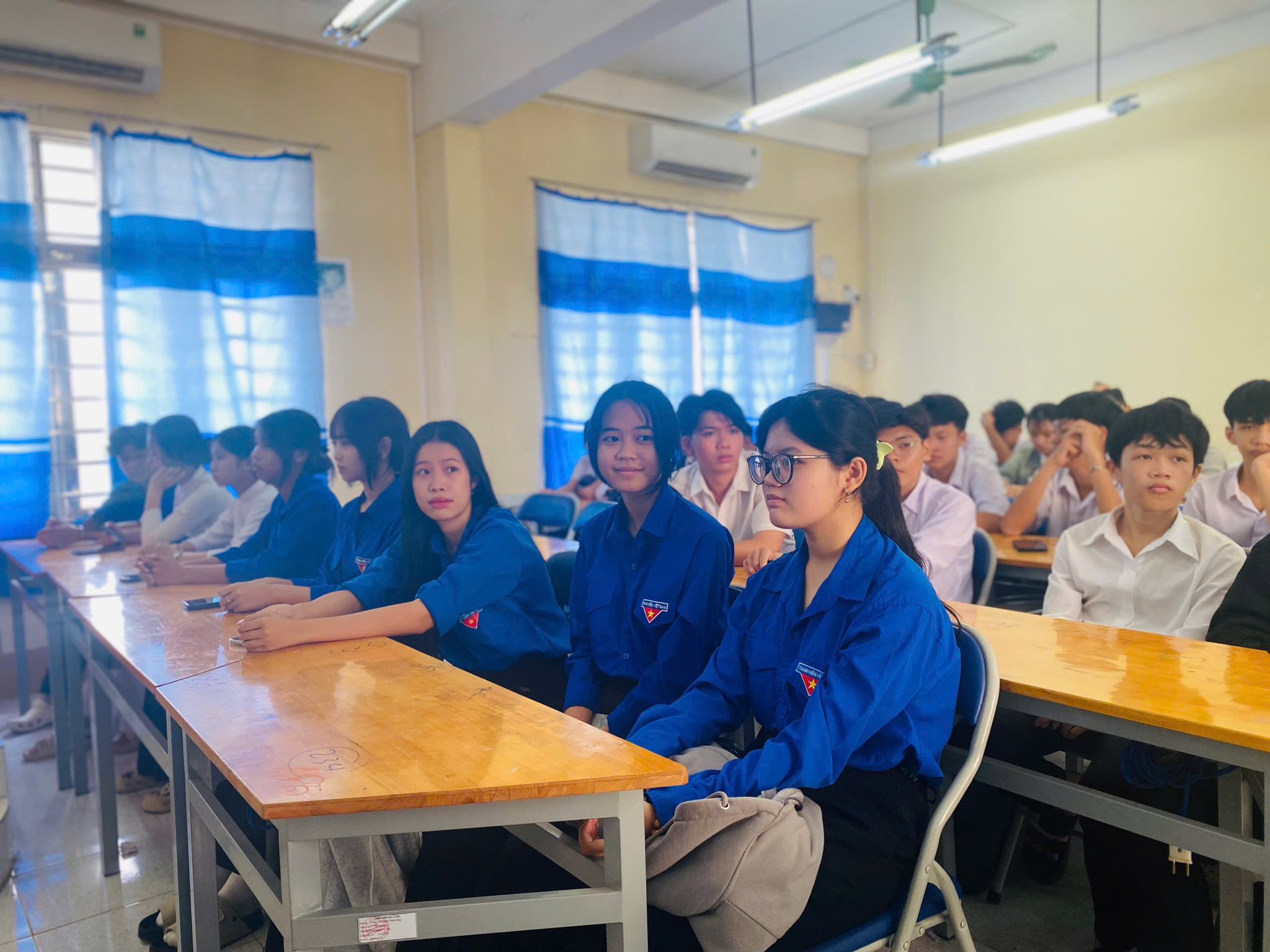 tuyên truyền về Chiến dịch Hồ Chí Minh