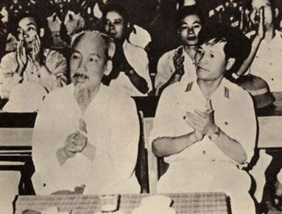 NGỌN LỬA  MANG TÊN ANH HÙNG NGUYỄN CHÍ THANH   
