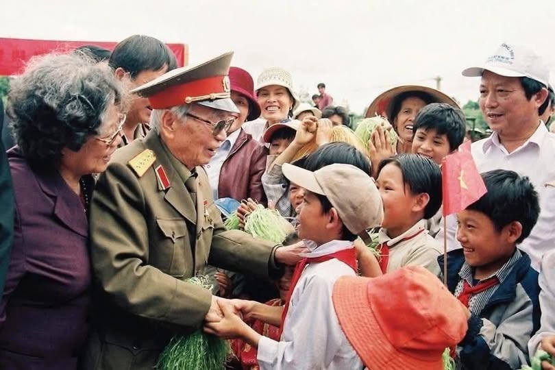 “ĐỒNG BÀO CÒN PHẢI VỀ LÀM NƯƠNG, TÔI CŨNG PHẢI VỀ HÀ NỘI”!