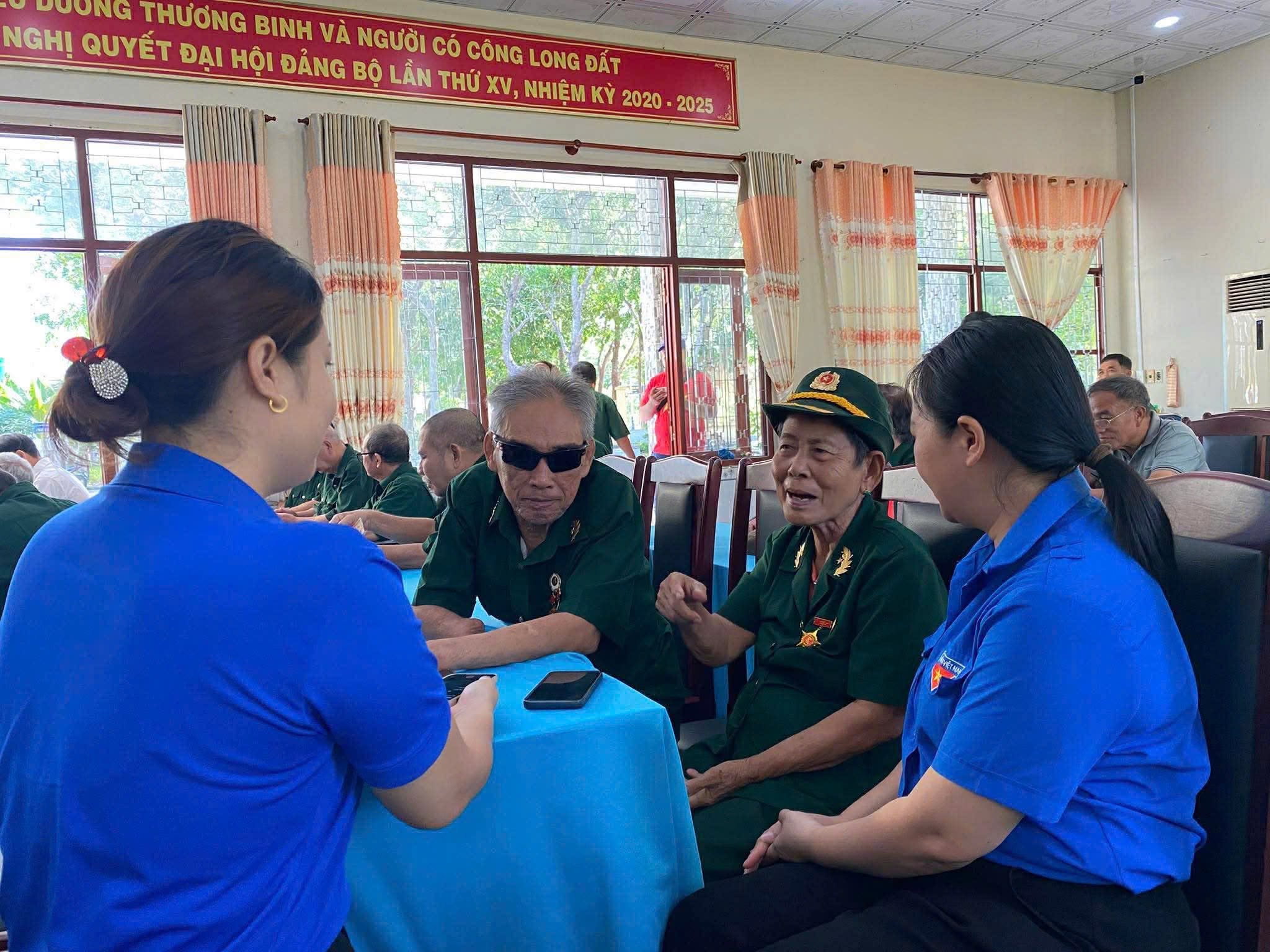 TRẦN THỊ MAI CÚC CỰU CHIẾN BINH (2)