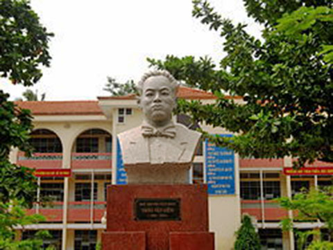 CHÂU VĂN LIÊM – NGƯỜI THẦY GIÁO CÁCH MẠNG (1)