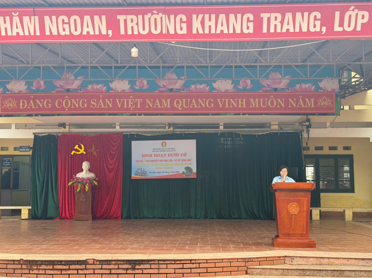 CÂU CHUYỆN THỜI HOA LỬA - KÝ ỨC SỐNG MÃI TẬP 2
