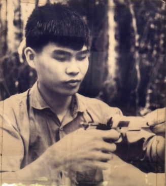 Người chiến sĩ mở đường trên biển – Đoàn Hồng Phước
