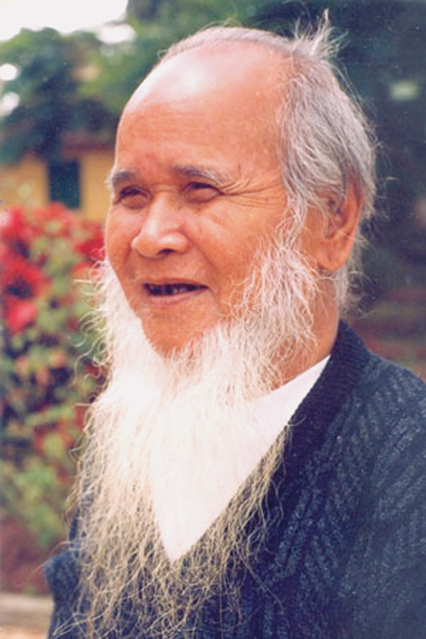ANH HÙNG LLVT NHÂN DÂN ĐINH NÚP