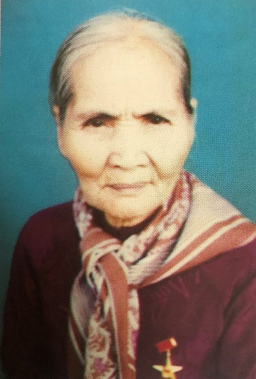 MẸ NGUYỄN THỊ ĐỜI (1921 – 2011)