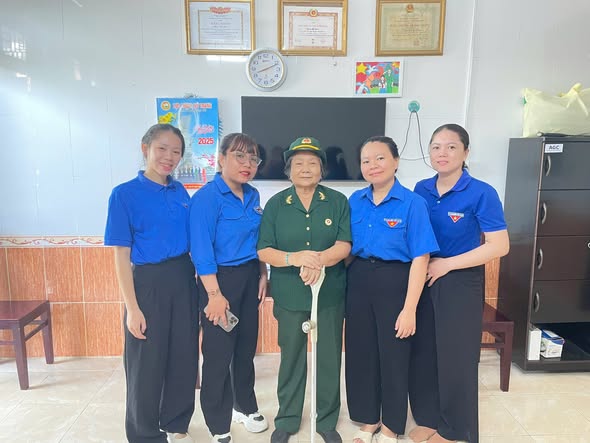 THẠCH THỊ LÂM CỰU CHIẾN BINH (4)