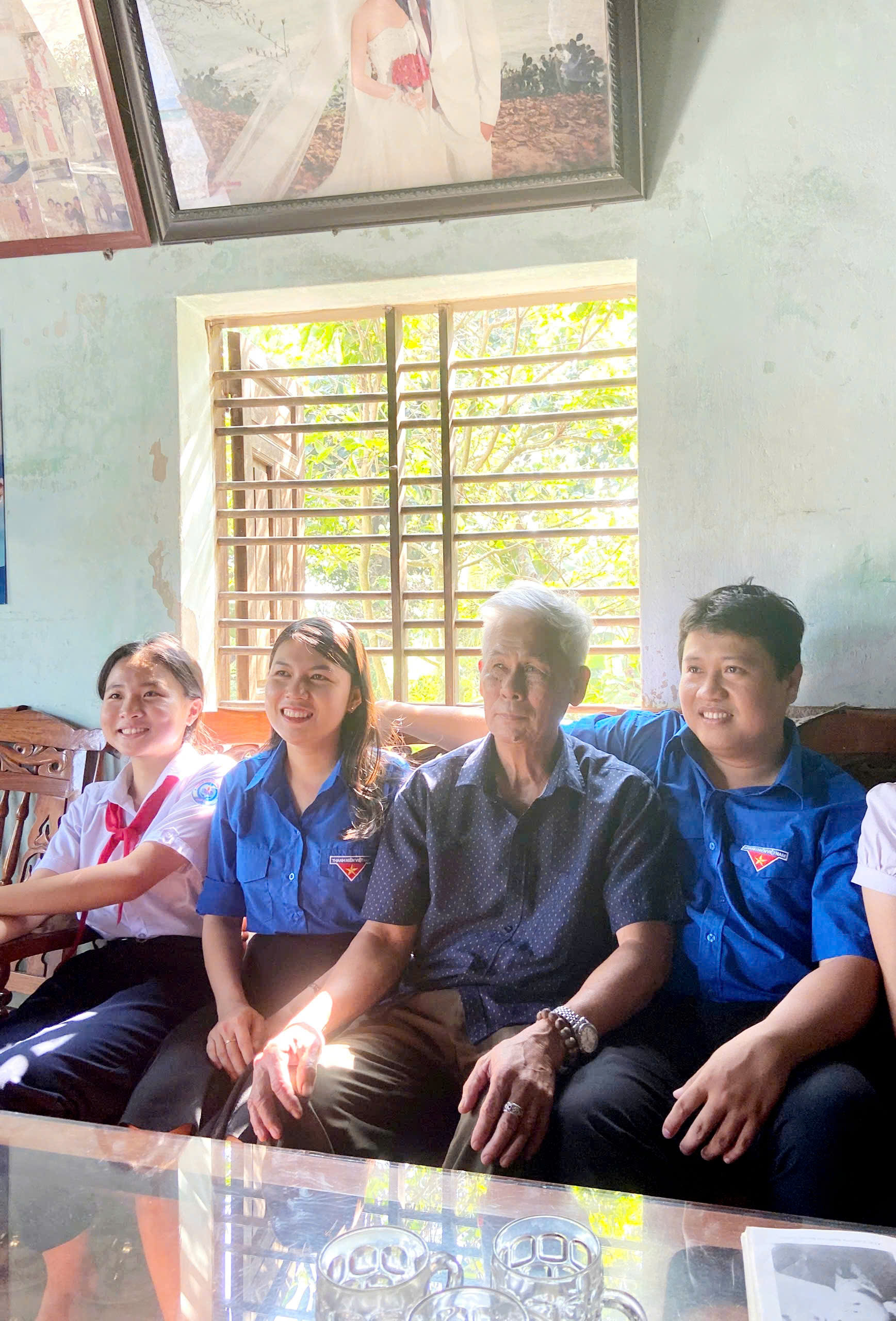 Cựu chiến binh Nguyễn Văn Phó – nguyên Đại đội trưởng Tiểu đội 377, đơn vị vinh dự được phong tặng danh hiệu Tiểu đội Anh hùng vào ngày 20/10/1976.