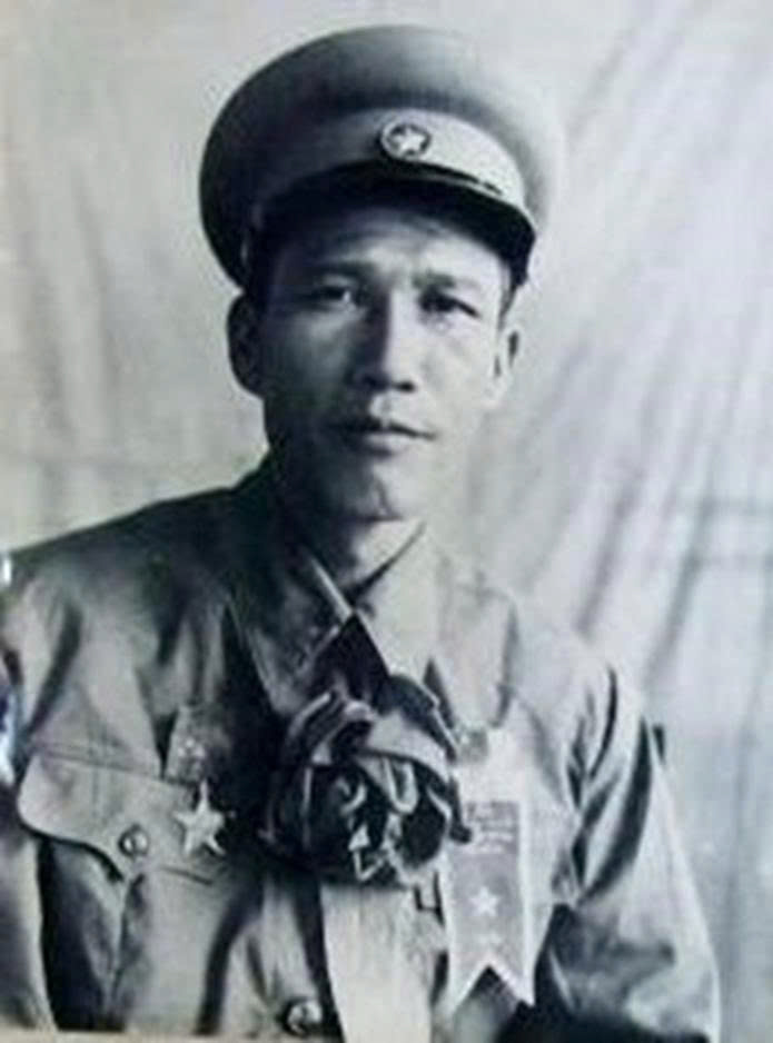 Anh hùng Lộc Văn Trọng