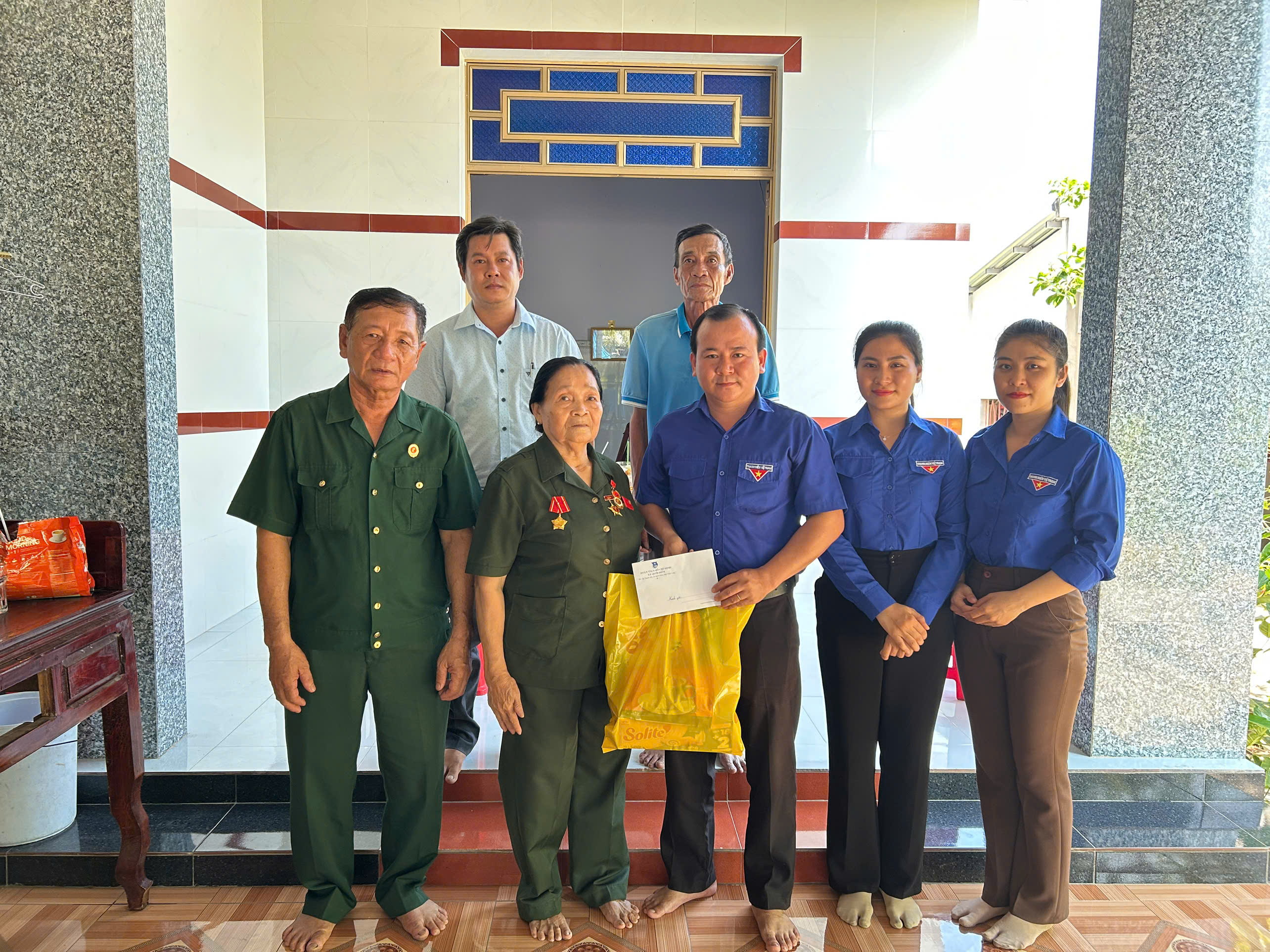 Cựu Thanh niên xung phong Cao Thị Huỳnh