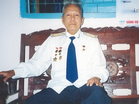 Người kể chuyện từ những chuyến tàu vượt sóng năm xưa