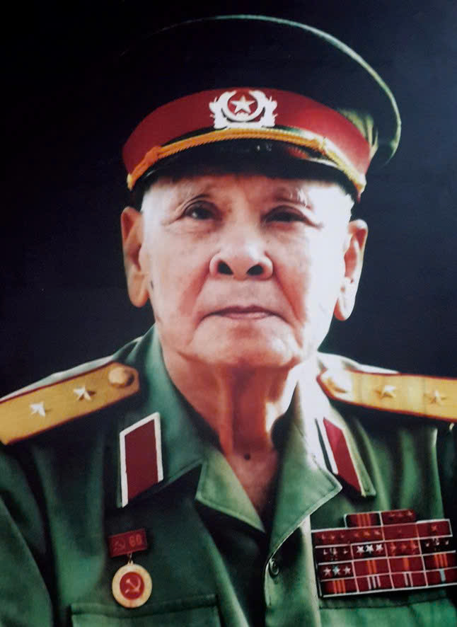 Anh hùng lực lượng vũ trang nhân dân Đồng văn Cống