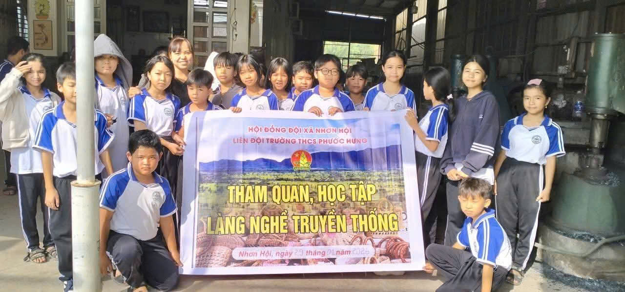 THAM QUAN, HỌC TẬP LÀNG NGHỀ TRUYỀN THỐNG NĂM HỌC 2025-2026