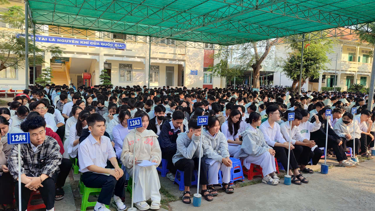 Truyền thống yêu nước (2)