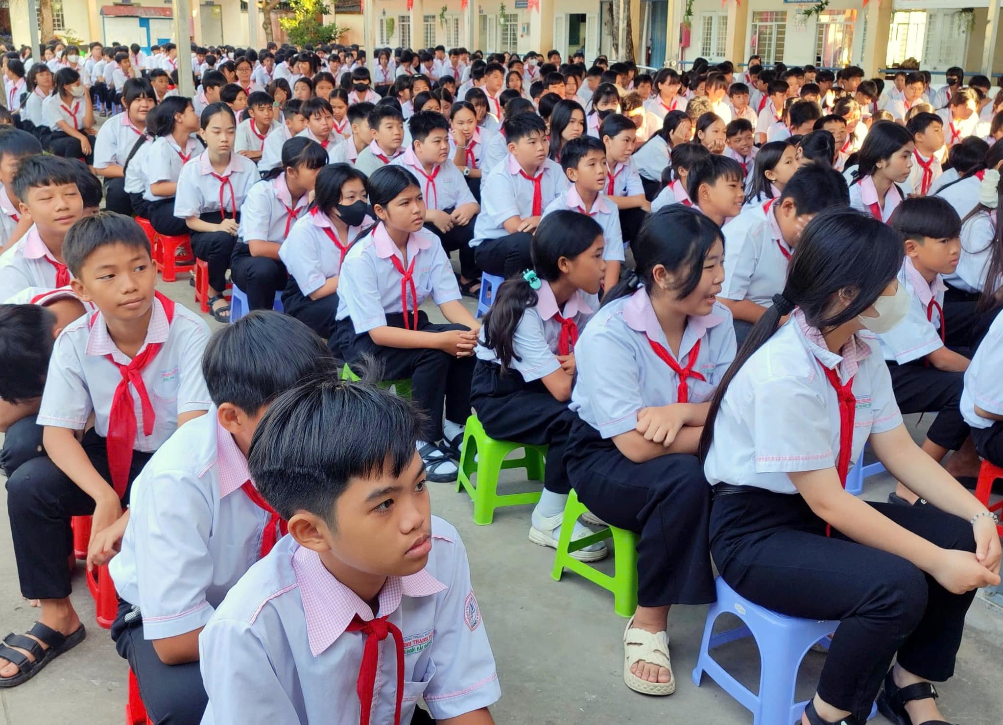 tuyên truyền Câu chuyện thời hoa lửa