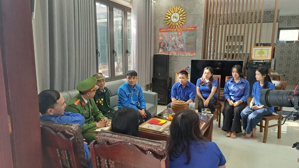Tổ chức gặp gỡ nhân chứng lịch sử trong kháng chiến chống Mỹ cứu nước