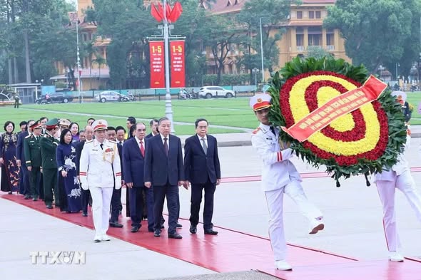 Nhân kỷ niệm 51 năm Ngày Giải phóng miền Nam, thống nhất đất nước (30/4/1975 - 30/4/2026)