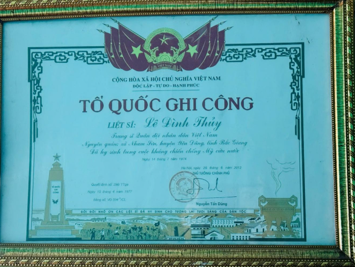 CÂU CHUYỆN THỜI HOA LỬA - NGUYỄN THỊ THINH
