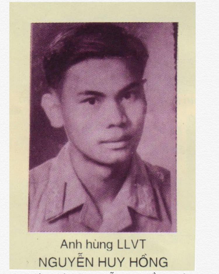 Anh hùng LLVT Nguyễn Huy Hồng - Người chỉ huy không rời mâm pháo