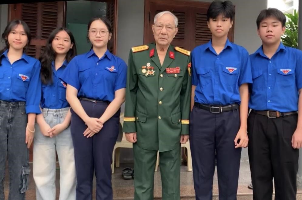 Câu chuyện Hoa lửa Đường 5 rực lửa