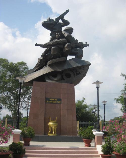 Ba chiến sĩ gang thép" – Biểu tượng bất tử trong trận đánh diệt xe tăng Trong cuộc kháng chiến chống Mỹ cứu nước
