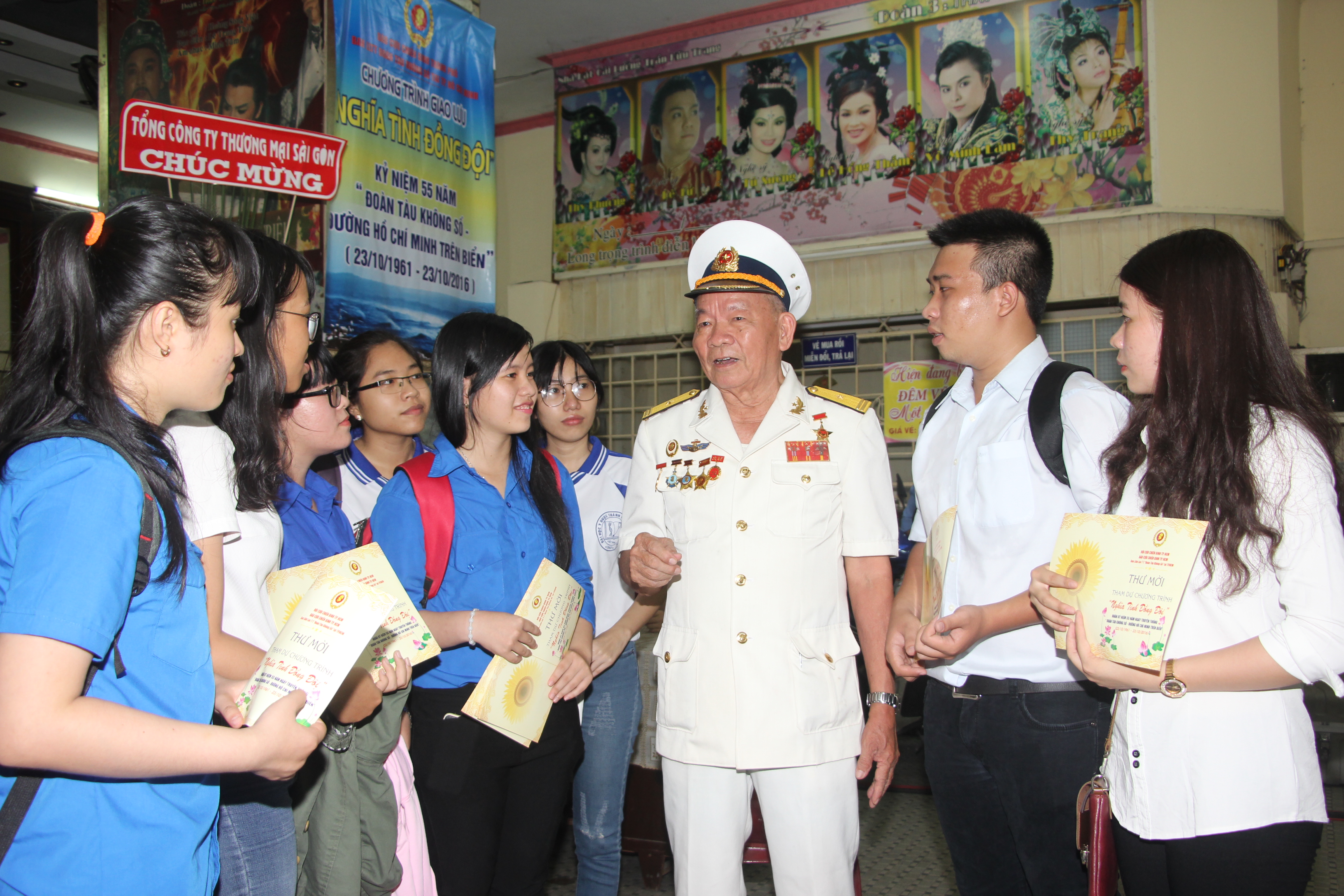 Người truyền lửa cho thế hệ trẻ